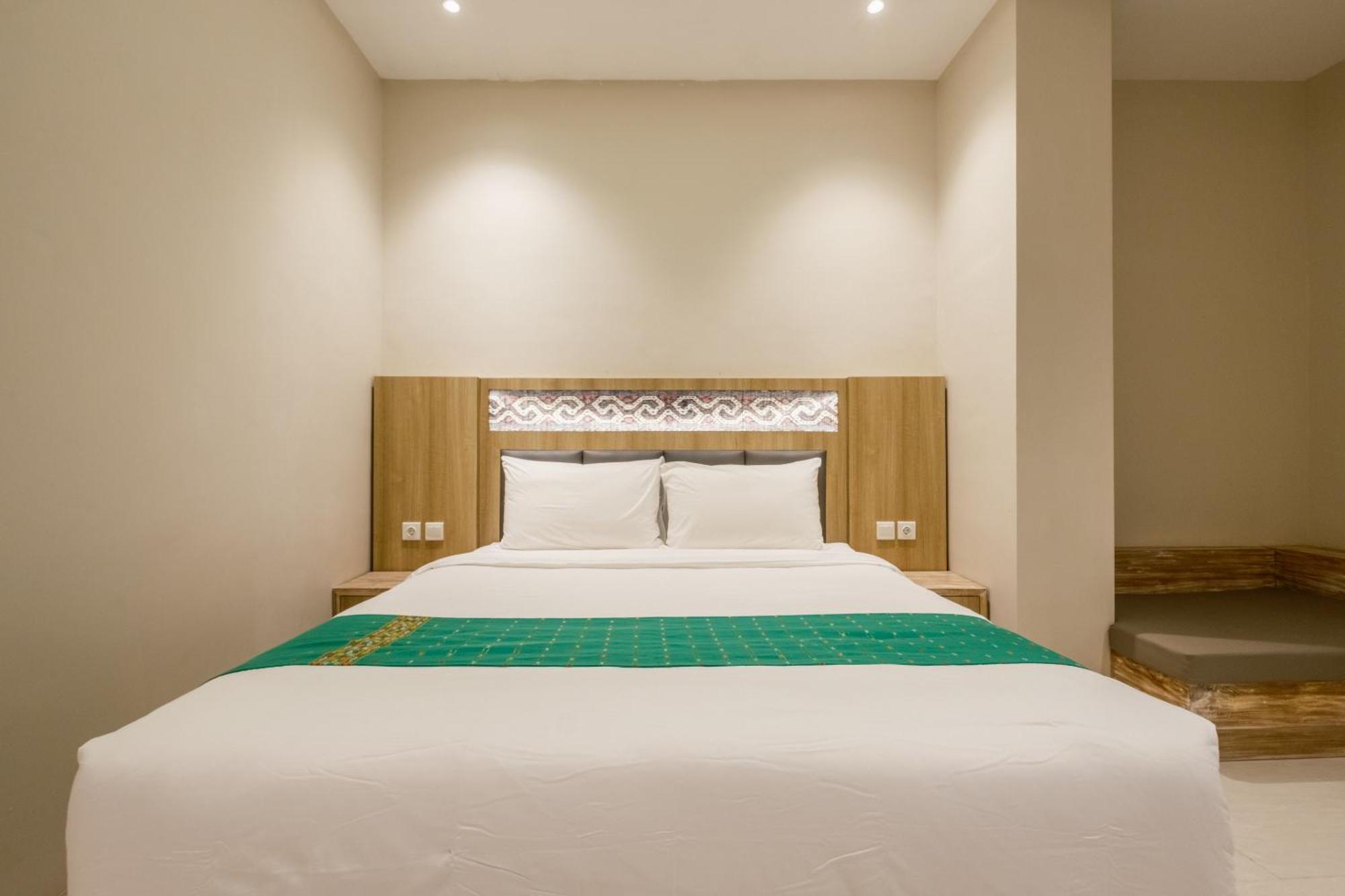 Dejavu 2.0 Hotel Bajo Komodo Labuan Bajo Exterior foto